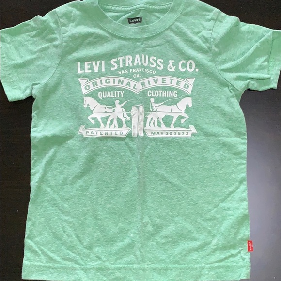 Boys shorts and shirt set - Picture 2 of 3